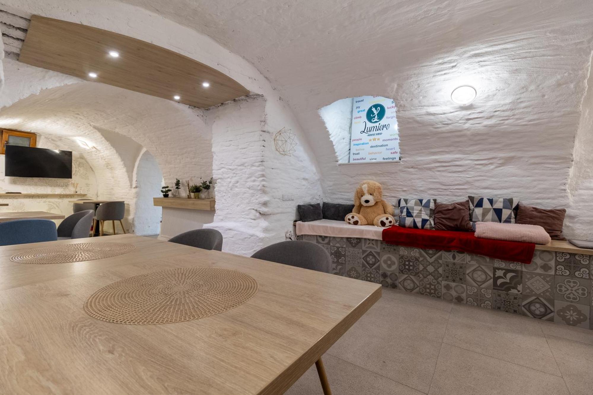 Lumiere House Sibiu Hotel ภายนอก รูปภาพ